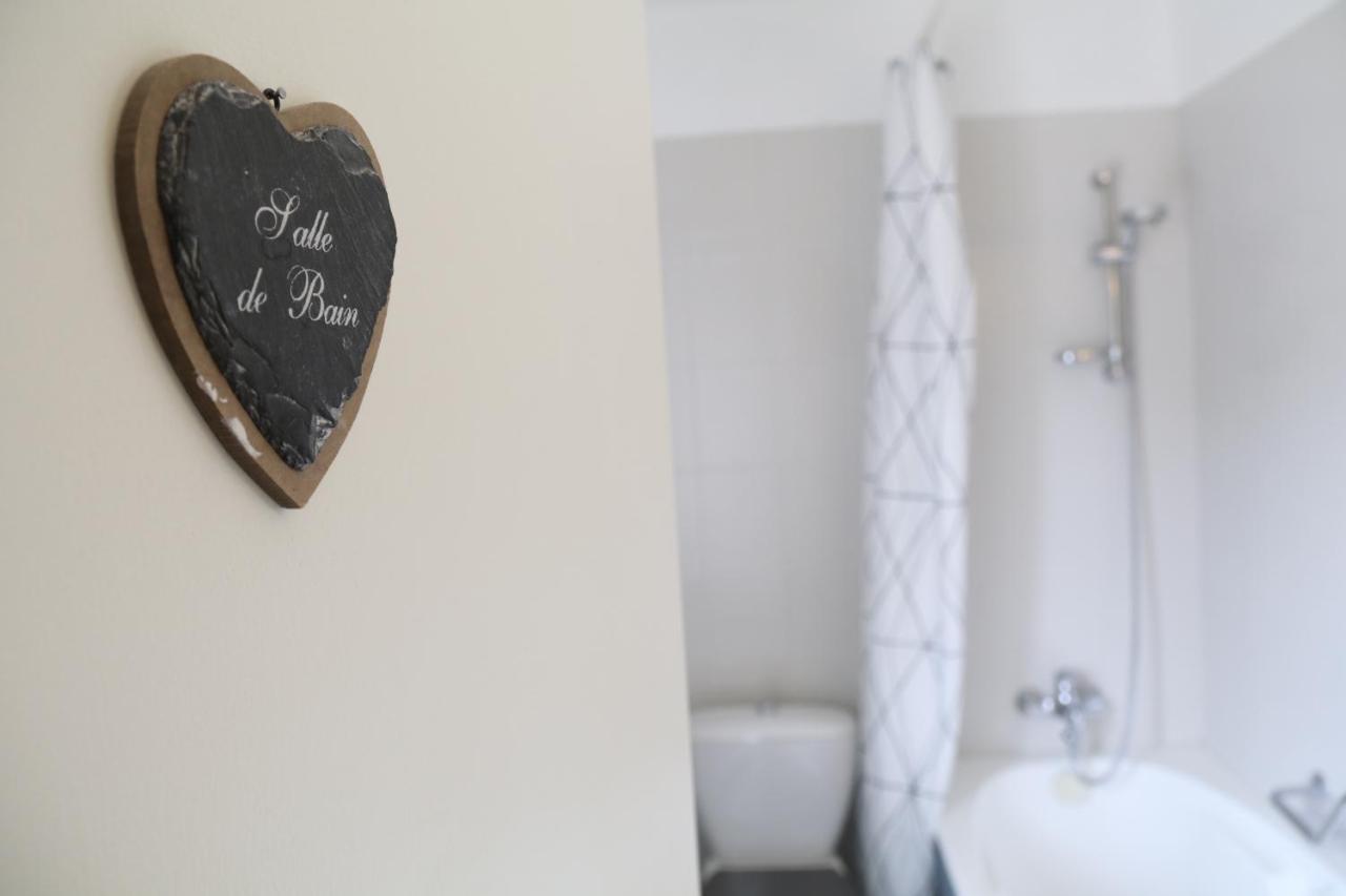 Bed and Breakfast Manoir Du Taillis Heugon Esterno foto