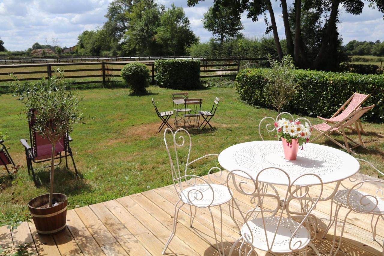 Bed and Breakfast Manoir Du Taillis Heugon Esterno foto